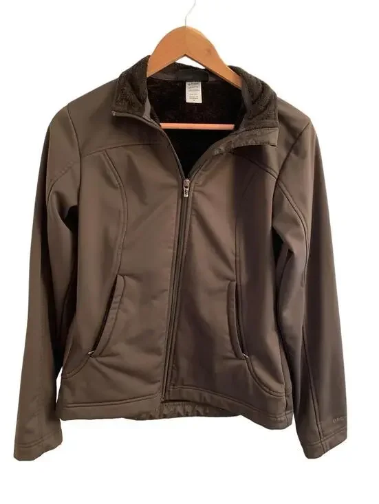 Patagonia Women's Jacket Long Sleeves Size Medium Chocolate Brown Full Zip - Picture 3 of 9